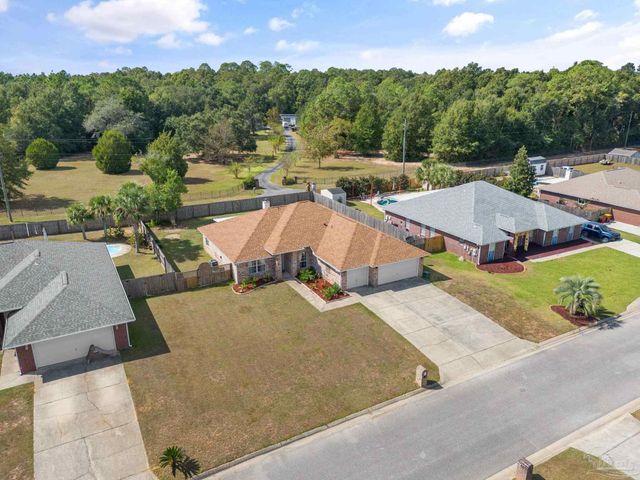 4795 Timber Ridge Dr, Pace, FL 32571