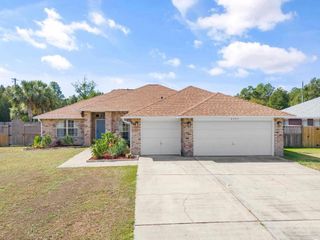 4795 Timber Ridge Dr, Pace, FL 32571