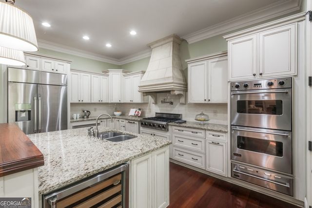3282 Pinestream Road NW, Atlanta, GA 30327
