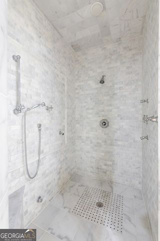 3282 Pinestream Road NW, Atlanta, GA 30327