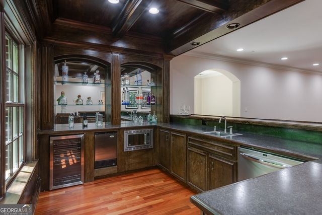 3282 Pinestream Road NW, Atlanta, GA 30327
