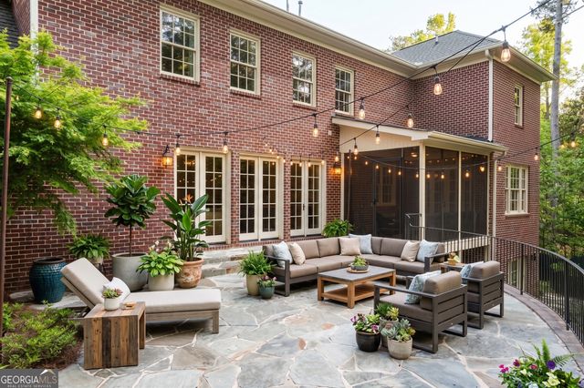 3282 Pinestream Road NW, Atlanta, GA 30327