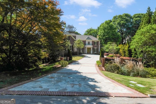 3282 Pinestream Road NW, Atlanta, GA 30327
