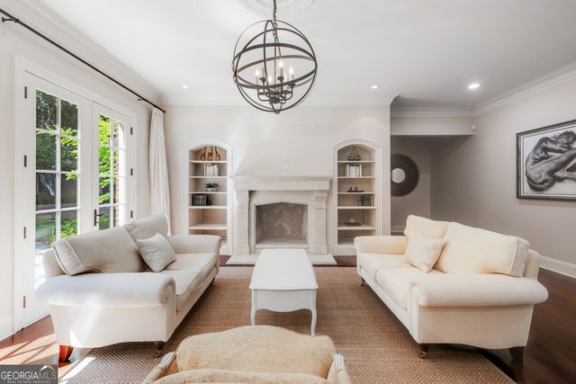 3282 Pinestream Road NW, Atlanta, GA 30327