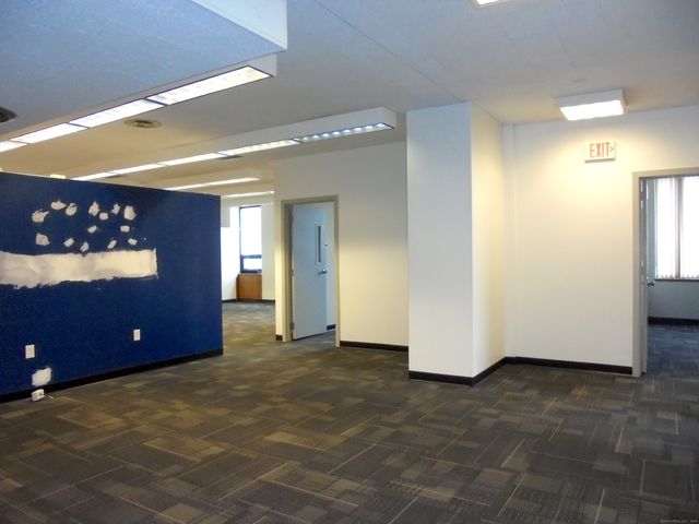 1137 Main Street, East Hartford, CT 06108