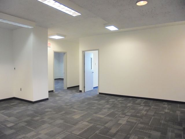 1137 Main Street, East Hartford, CT 06108