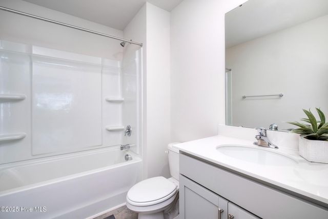 1635 Yellow Fin Drive SE 127, Winnabow, NC 28479