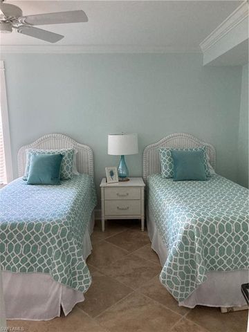 1910 Gulf Shore BLVD N # 112, Naples, FL 34102