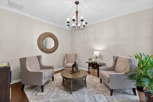 507 Kings Ridge Dr, Murfreesboro, TN 37129