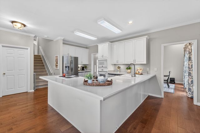 507 Kings Ridge Dr, Murfreesboro, TN 37129