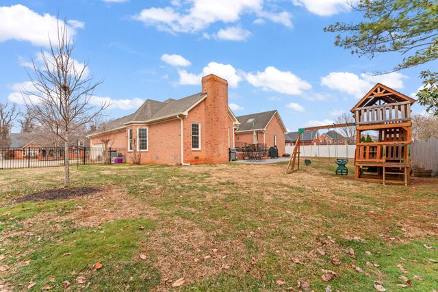 507 Kings Ridge Dr, Murfreesboro, TN 37129