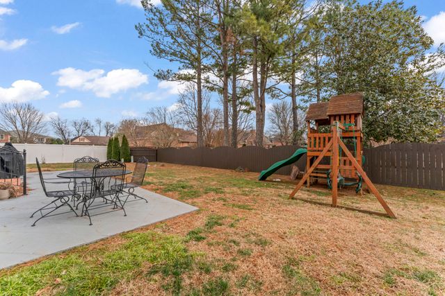 507 Kings Ridge Dr, Murfreesboro, TN 37129