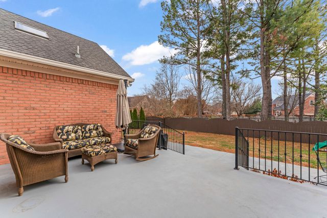 507 Kings Ridge Dr, Murfreesboro, TN 37129
