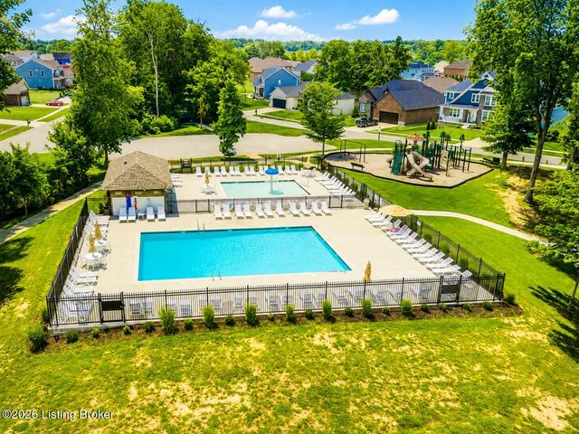 141 S River Crest, Mt Washington, KY 40047
