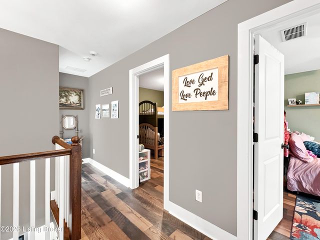 141 S River Crest, Mt Washington, KY 40047