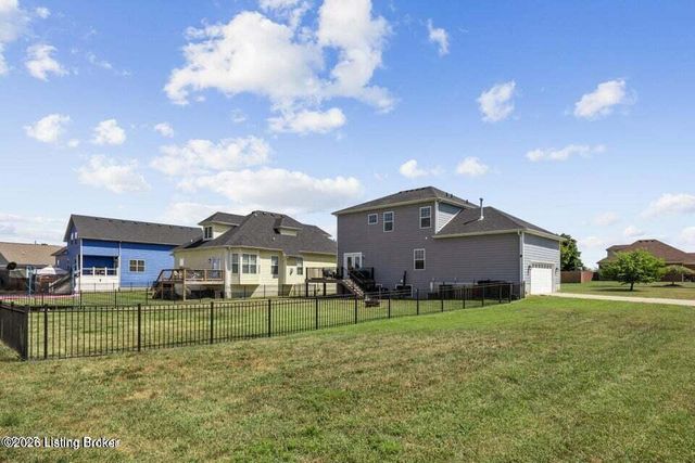 141 S River Crest, Mt Washington, KY 40047
