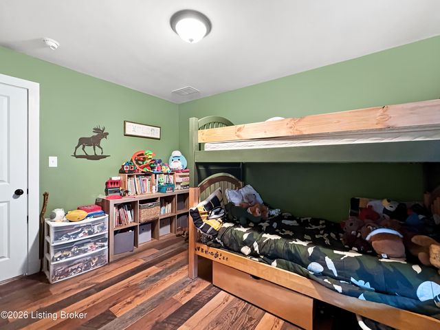141 S River Crest, Mt Washington, KY 40047