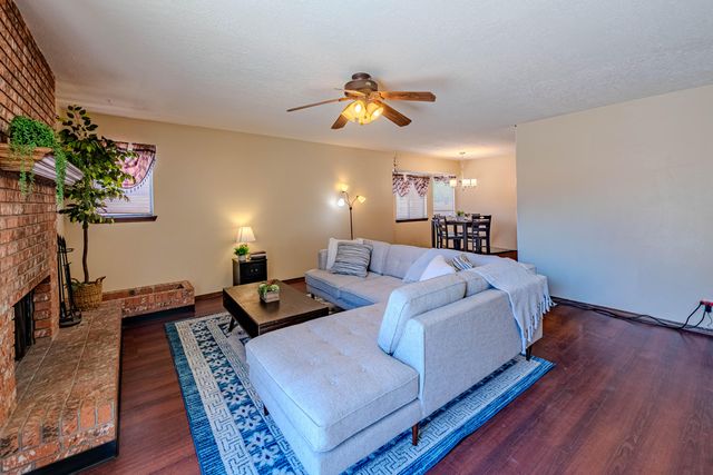 5408 Kettle Road NW, Albuquerque, NM 87120