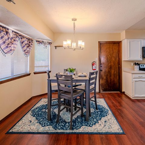 5408 Kettle Road NW, Albuquerque, NM 87120