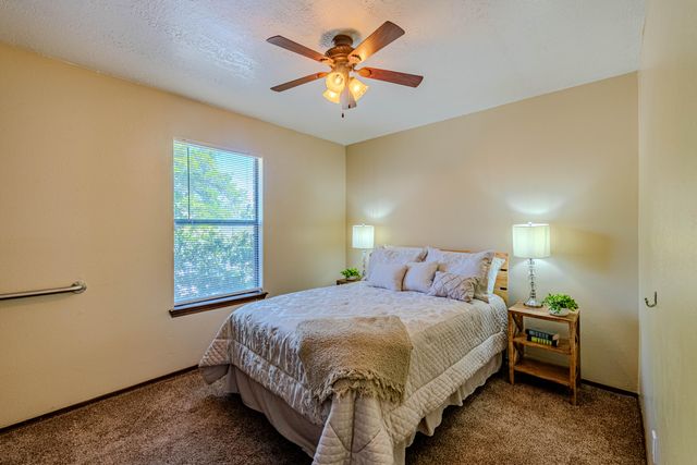 5408 Kettle Road NW, Albuquerque, NM 87120