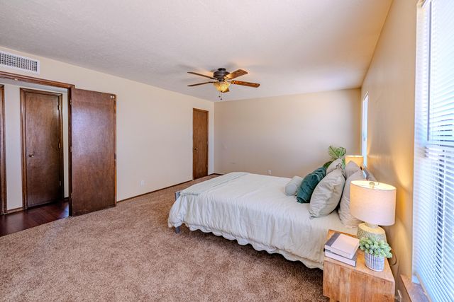 5408 Kettle Road NW, Albuquerque, NM 87120