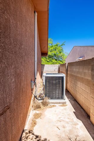 5408 Kettle Road NW, Albuquerque, NM 87120