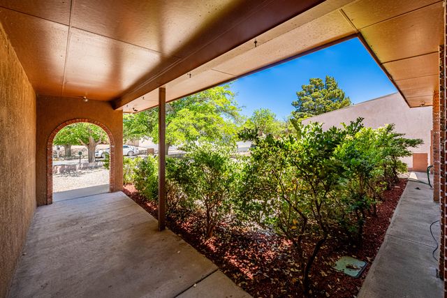 5408 Kettle Road NW, Albuquerque, NM 87120