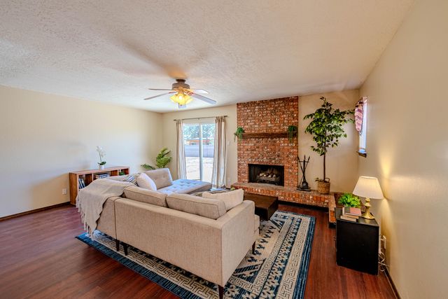 5408 Kettle Road NW, Albuquerque, NM 87120