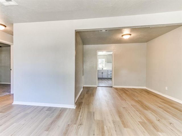 3220 NE 14th Place, Oklahoma City, OK 73117