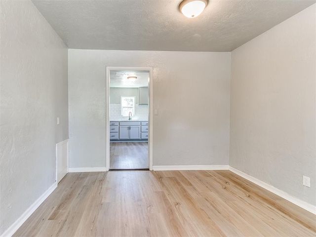 3220 NE 14th Place, Oklahoma City, OK 73117