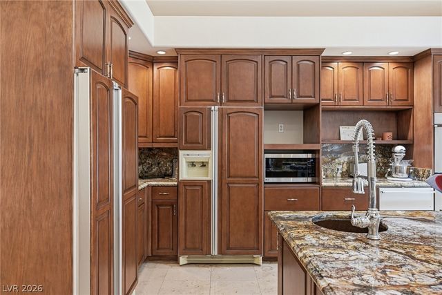 2212 Chatsworth Court, Henderson, NV 89074