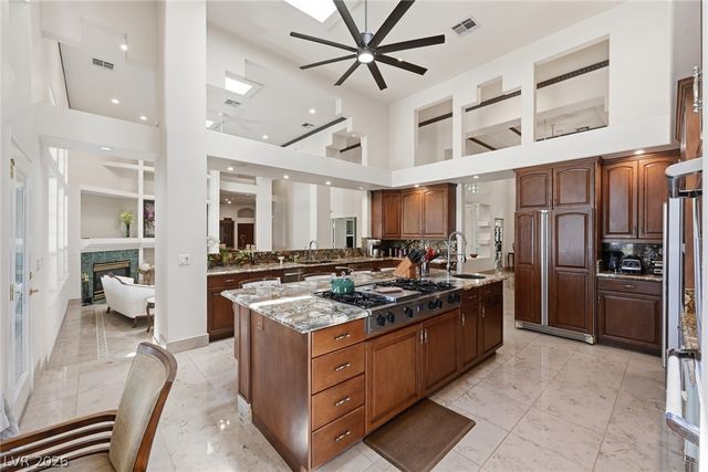 2212 Chatsworth Court, Henderson, NV 89074
