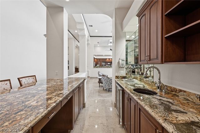 2212 Chatsworth Court, Henderson, NV 89074