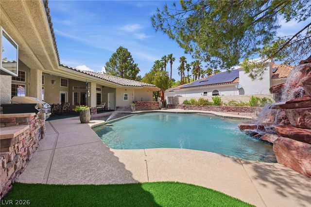 2212 Chatsworth Court, Henderson, NV 89074