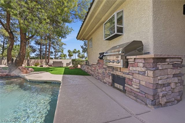 2212 Chatsworth Court, Henderson, NV 89074