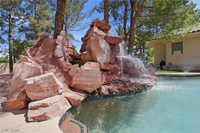 2212 Chatsworth Court, Henderson, NV 89074