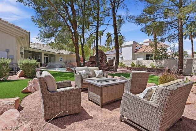 2212 Chatsworth Court, Henderson, NV 89074