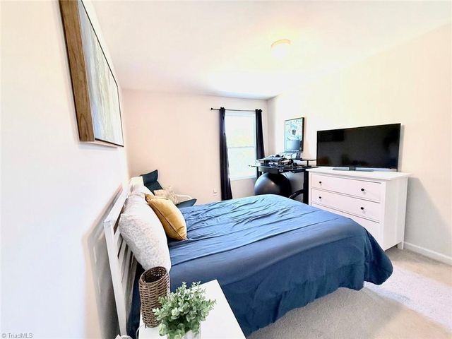 4074 Monteray Circle, High Point, NC 27265