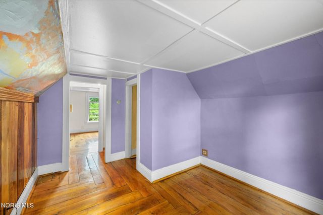 1464 Berkey Road, Swanton, OH 43558