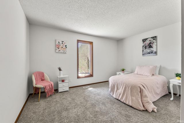 3012 Peppertree Trail, Fort Wayne, IN 46808