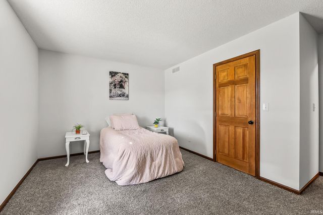 3012 Peppertree Trail, Fort Wayne, IN 46808