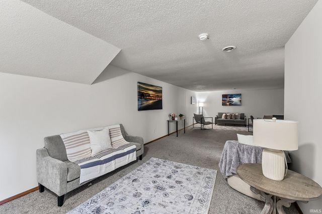 3012 Peppertree Trail, Fort Wayne, IN 46808