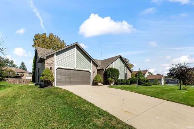 3012 Peppertree Trail, Fort Wayne, IN 46808