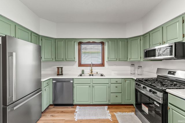 3012 Peppertree Trail, Fort Wayne, IN 46808