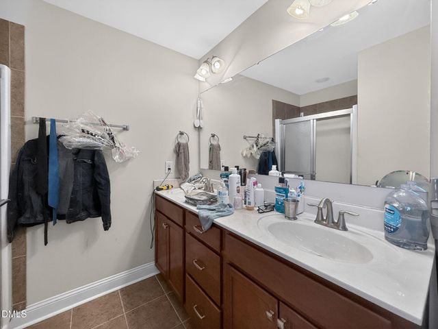 5216 Debut Avenue, Hope Mills, NC 28348