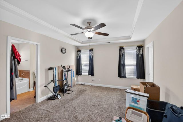 5216 Debut Avenue, Hope Mills, NC 28348