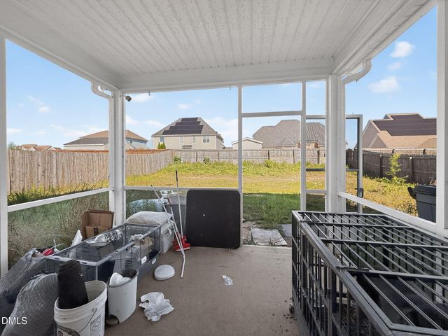 5216 Debut Avenue, Hope Mills, NC 28348