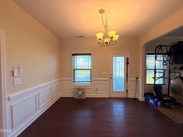 5216 Debut Avenue, Hope Mills, NC 28348