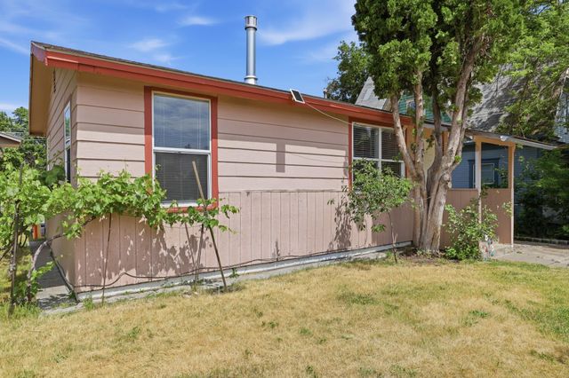 2422 W Sinto Ave, Spokane, WA 99201