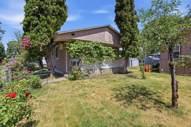 2422 W Sinto Ave, Spokane, WA 99201